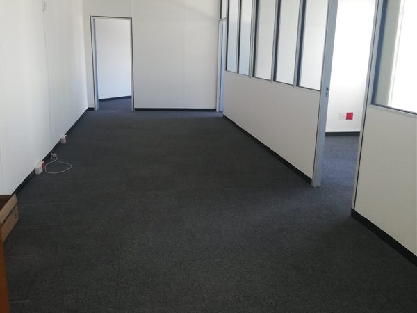85.7300033569336  m² Office Space in Claremont