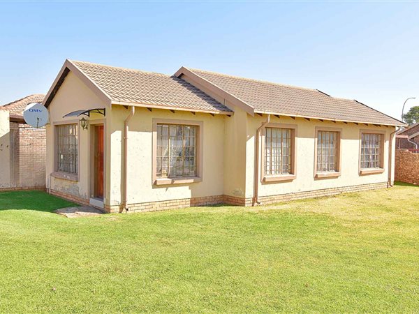 3 Bedroom House 3 Bedroom House