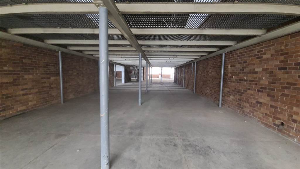 1938  m² Industrial space in Pretoria Central photo number 9