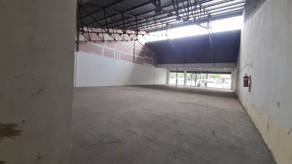 1938  m² Industrial space in Pretoria Central photo number 3