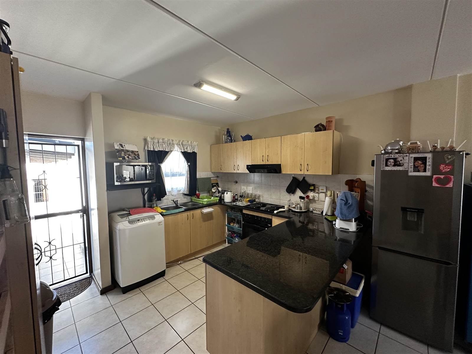 2 Bed Apartment in Gordons Bay Central photo number 3