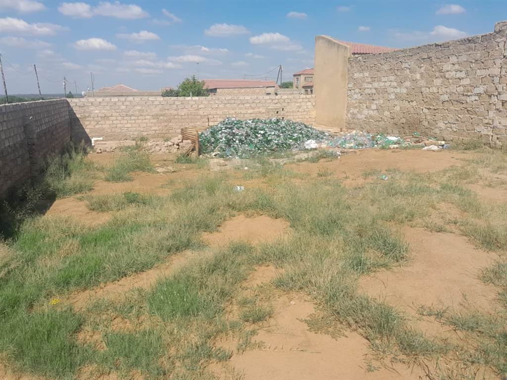 600 m² Land available in Soshanguve photo number 1