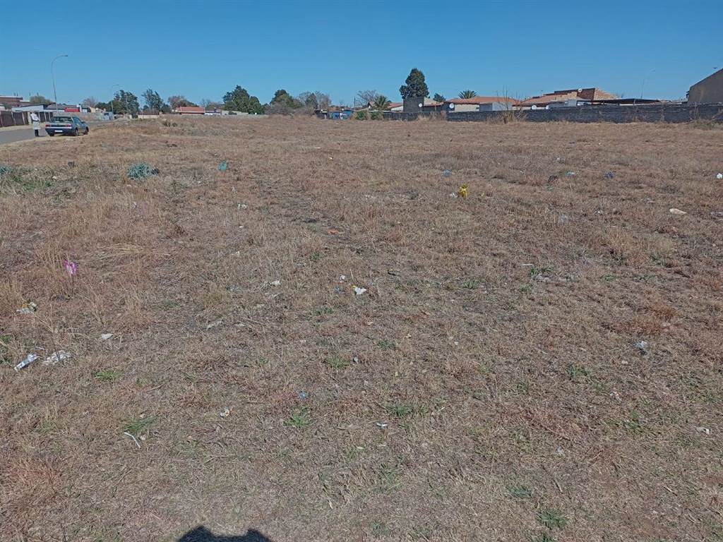9101 m² Land available in Meyerton Park photo number 3