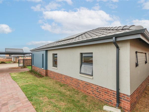 3 Bedroom House 3 Bedroom House