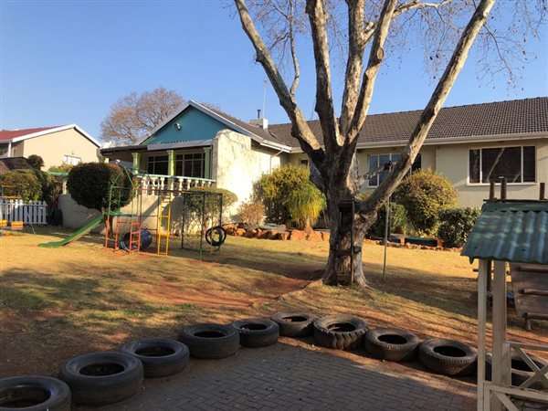 4 Bed House in Constantia Kloof