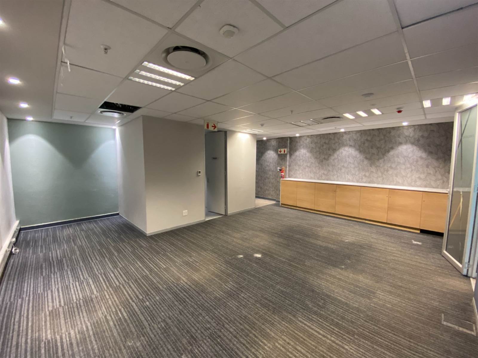 125  m² Office Space in Centurion CBD photo number 15