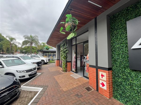 34.1  m² Retail Space