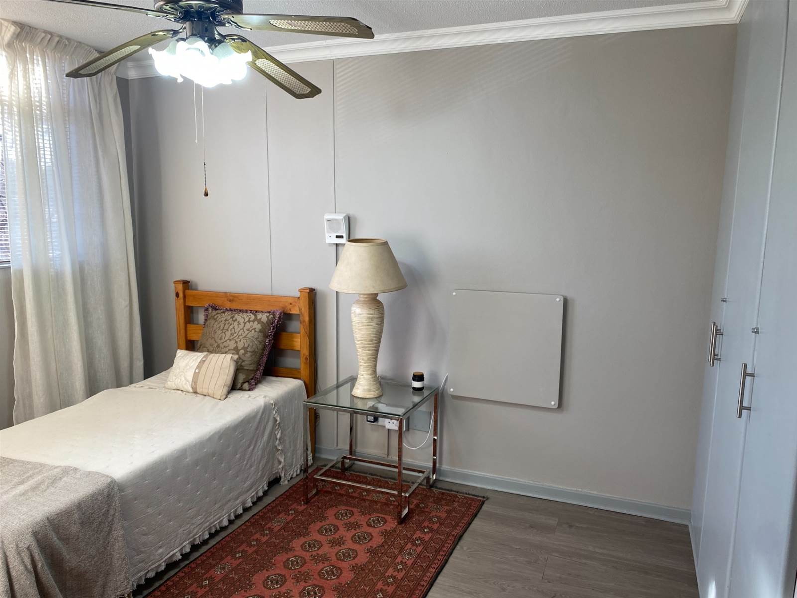 1 Bed Apartment in Kilner Park photo number 16