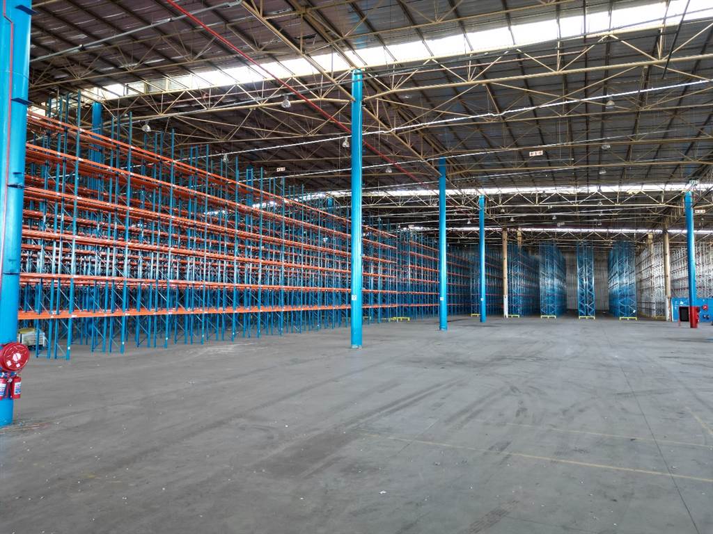 26557  m² Industrial space in Denver photo number 19