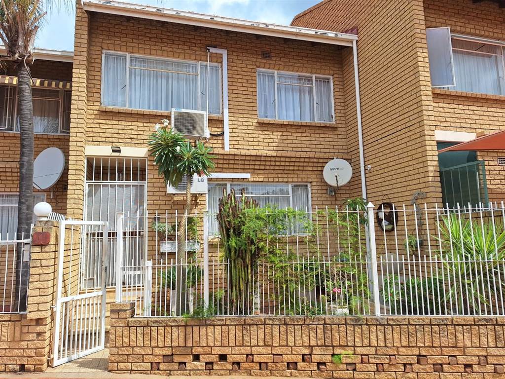 3 Bed House in Bo Dorp photo number 1