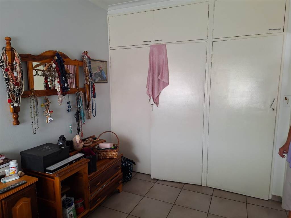 3 Bed House in Bo Dorp photo number 12