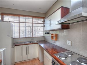 2 Bed Apartment in Atholl