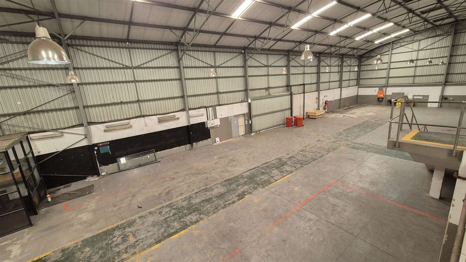 1652  m² Industrial space in Lanseria and surrounds photo number 7