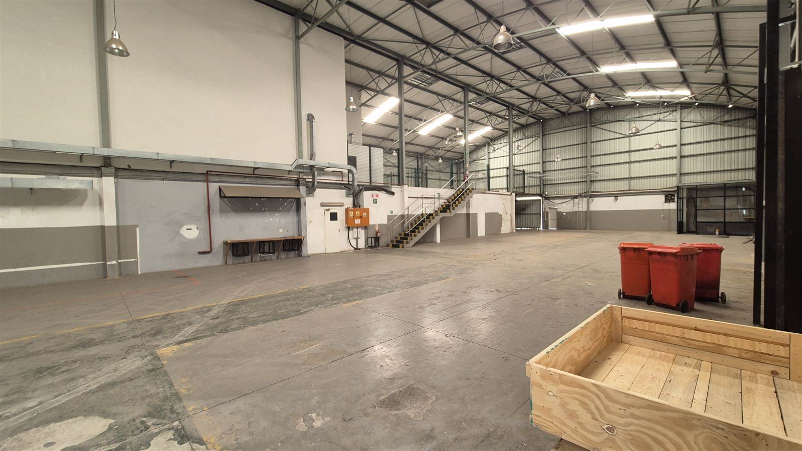 1652  m² Industrial space in Lanseria and surrounds photo number 17