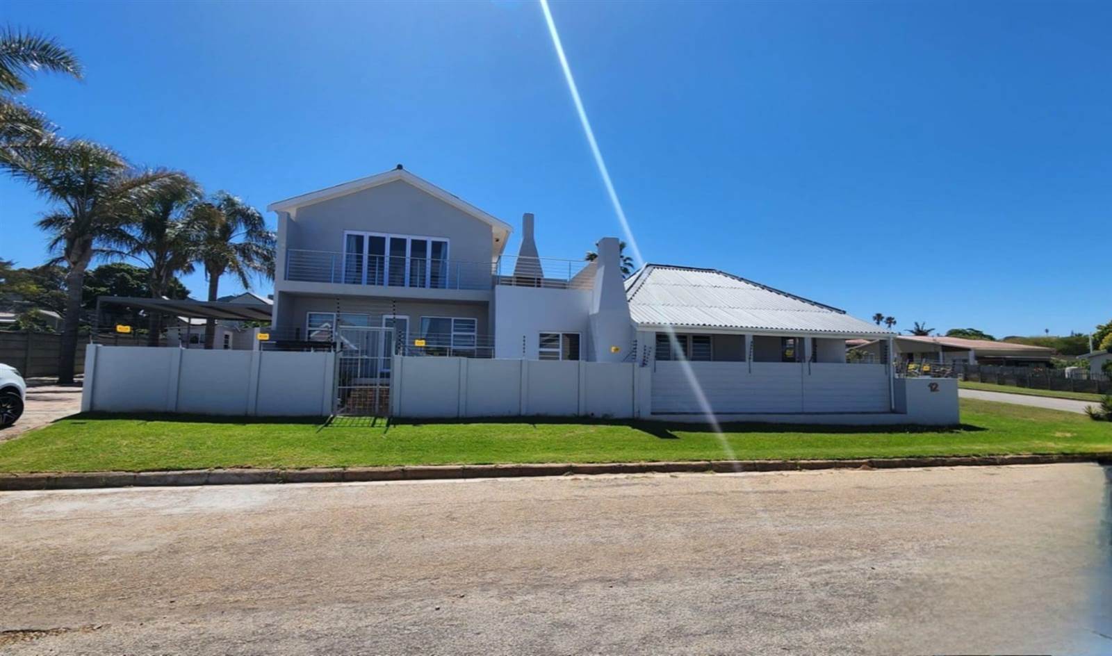 Commercial space in Jeffreys Bay photo number 1