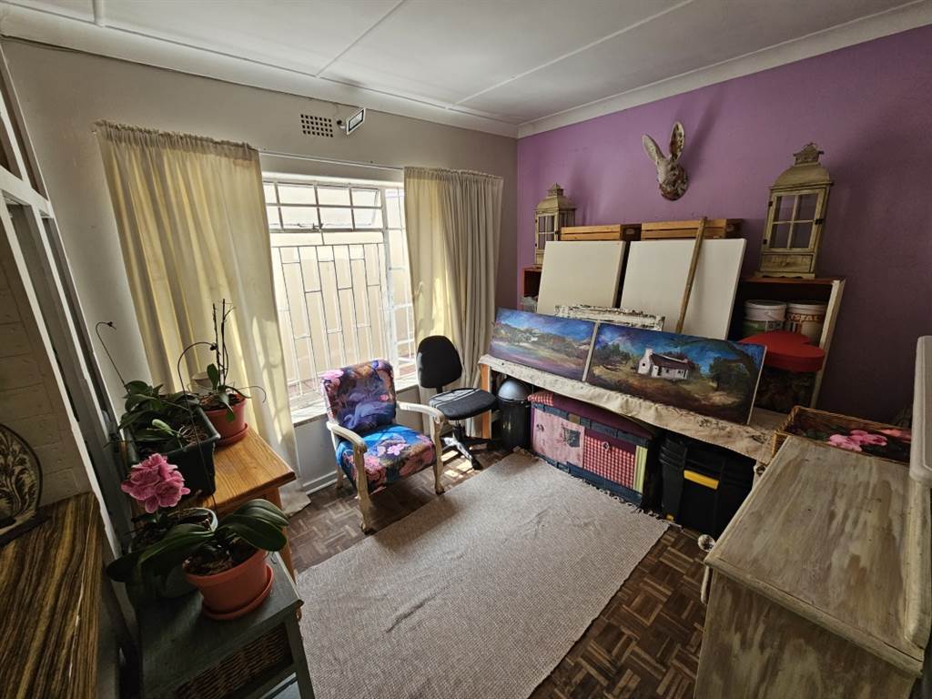 4 Bed House in Parktown Estate photo number 18