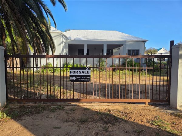 7 Bedroom House 7 Bedroom House