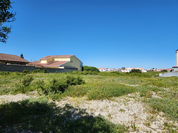 630 m² Land available in Port Owen