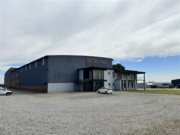 3500  m² Industrial space in Knopjeslaagte
