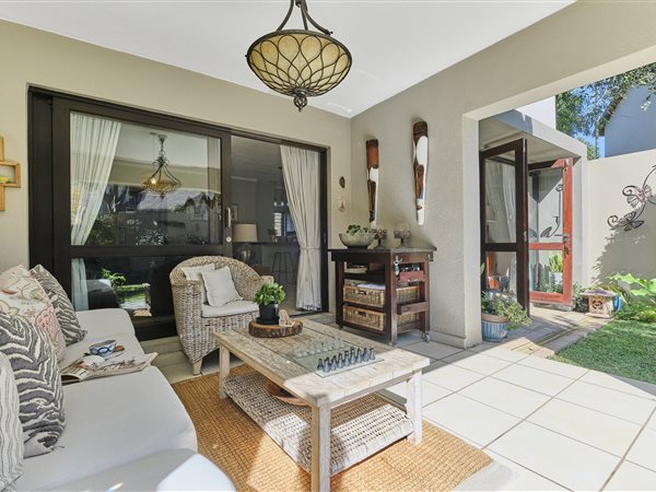 2 Bedroom Duplex 2 Bedroom Duplex