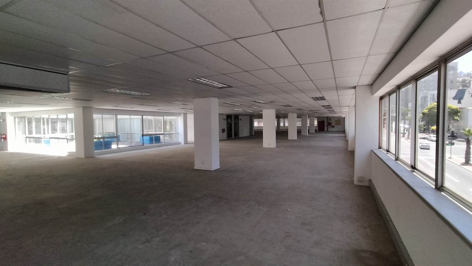 2731  m² Office Space in Cape Town City Centre photo number 5