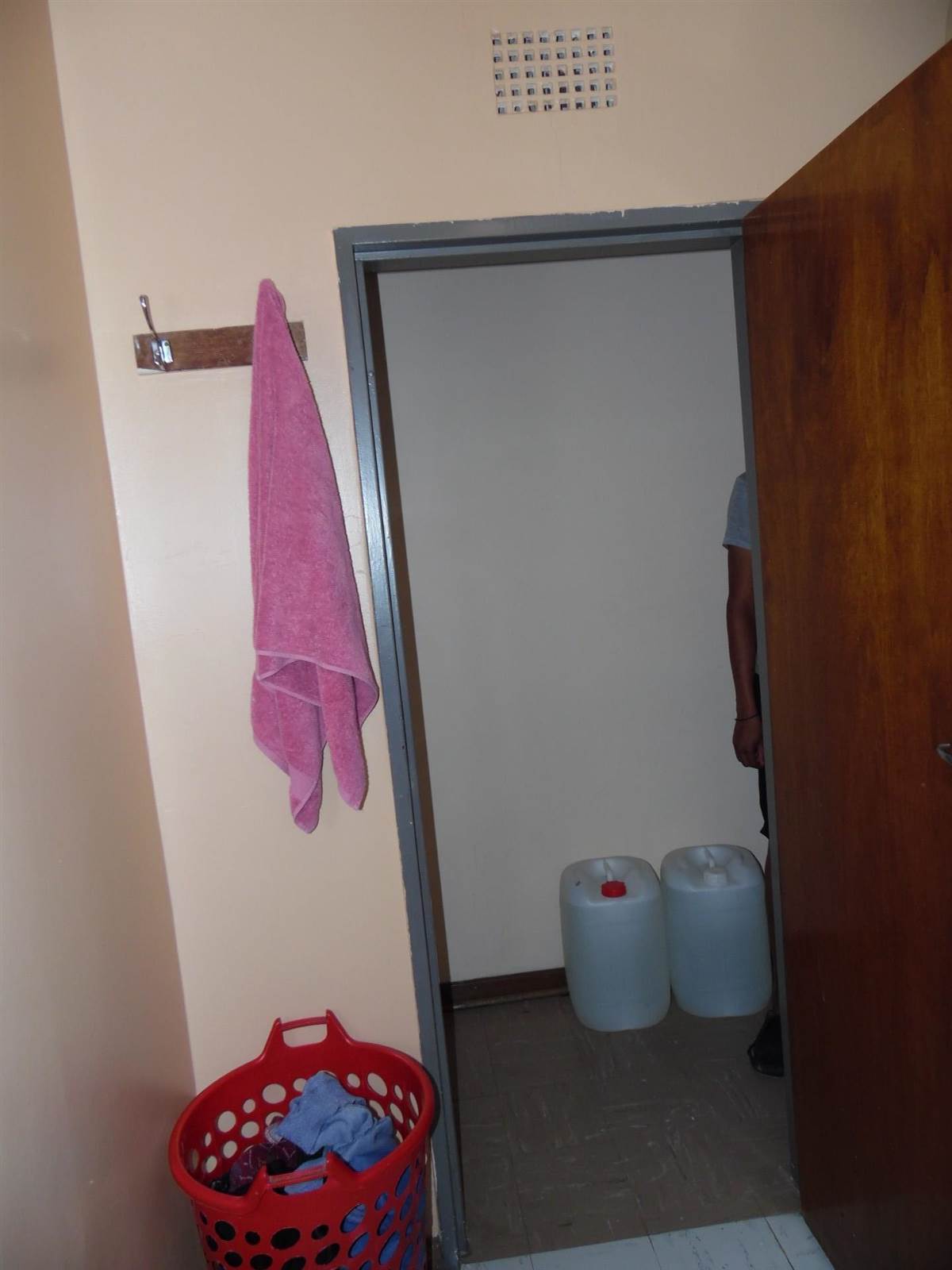 1 Bed Flat in Vereeniging Central photo number 9