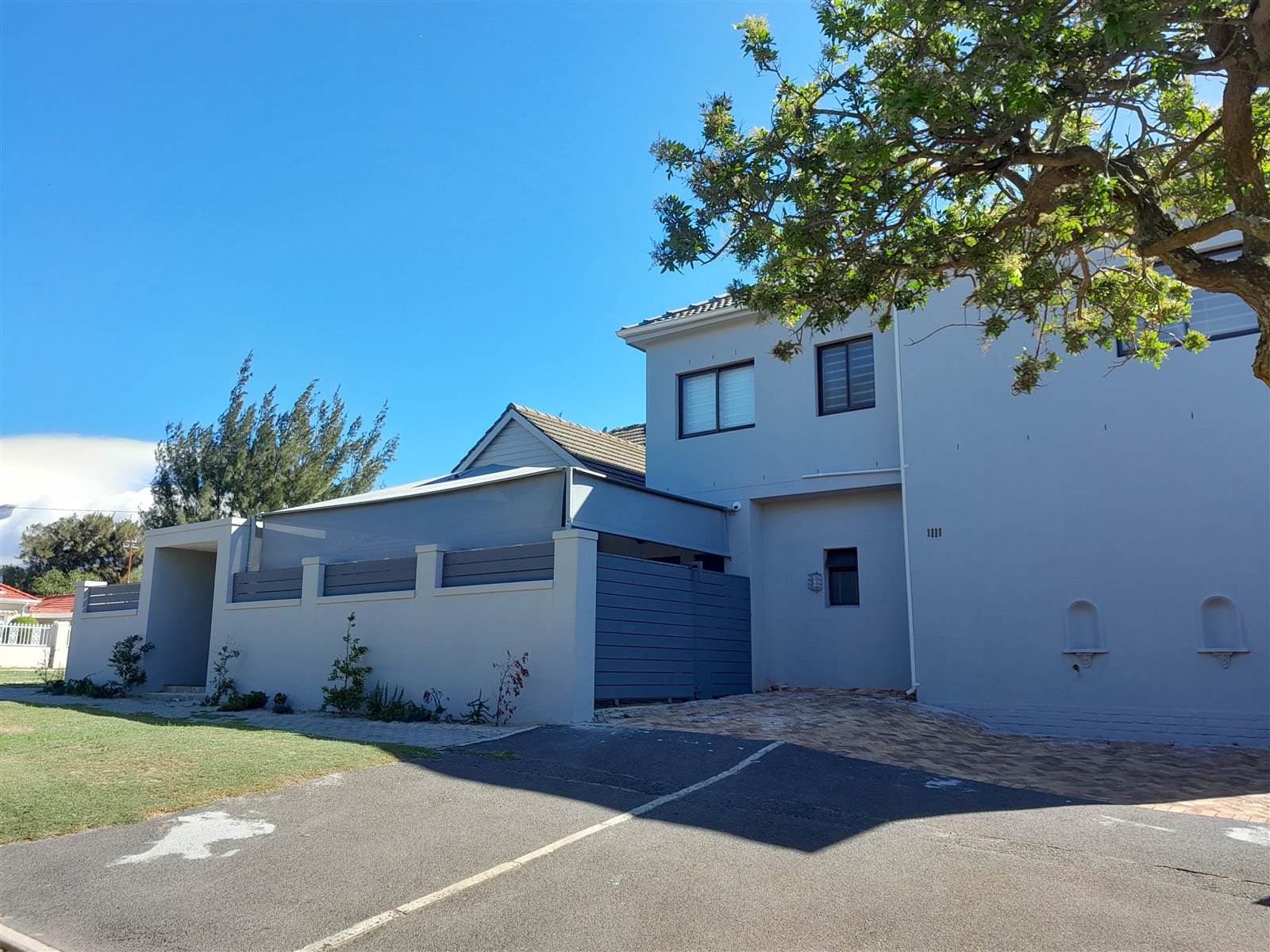 5 Bed House in Pinelands photo number 30