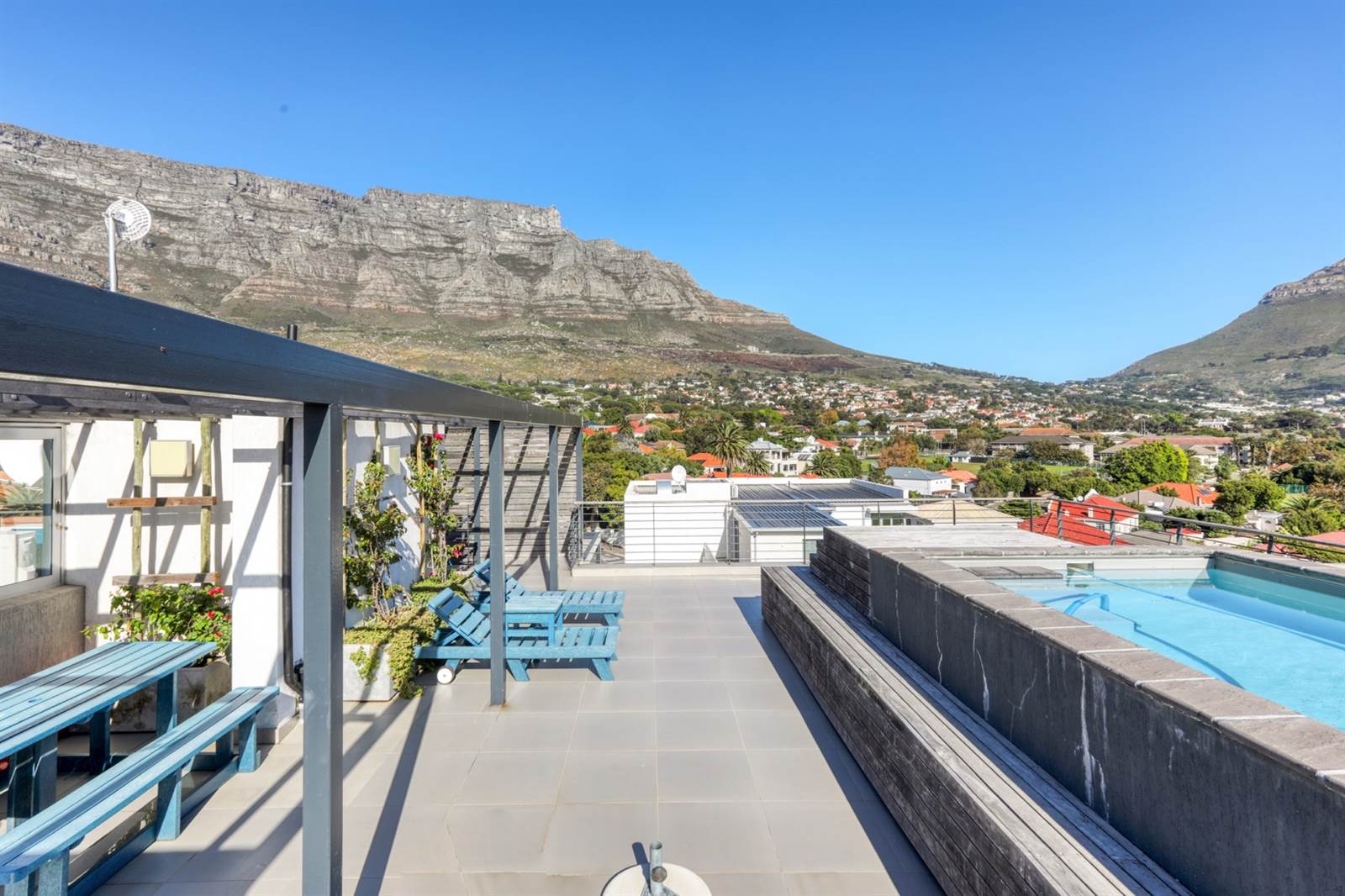 2 Bed Apartment in Vredehoek photo number 26