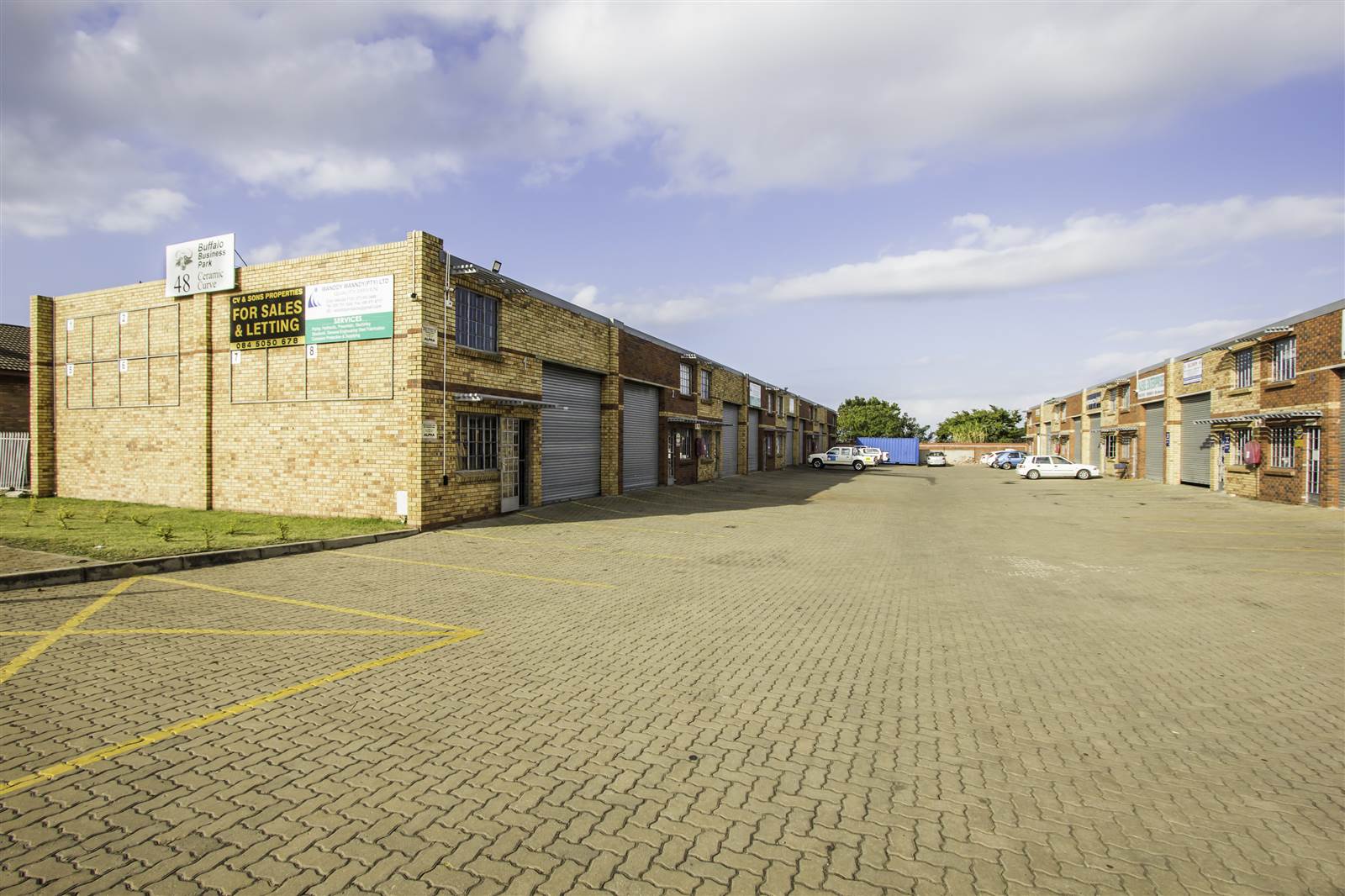 117  m² Commercial space in Alton photo number 2