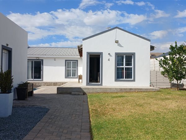 3 Bed House in Darling