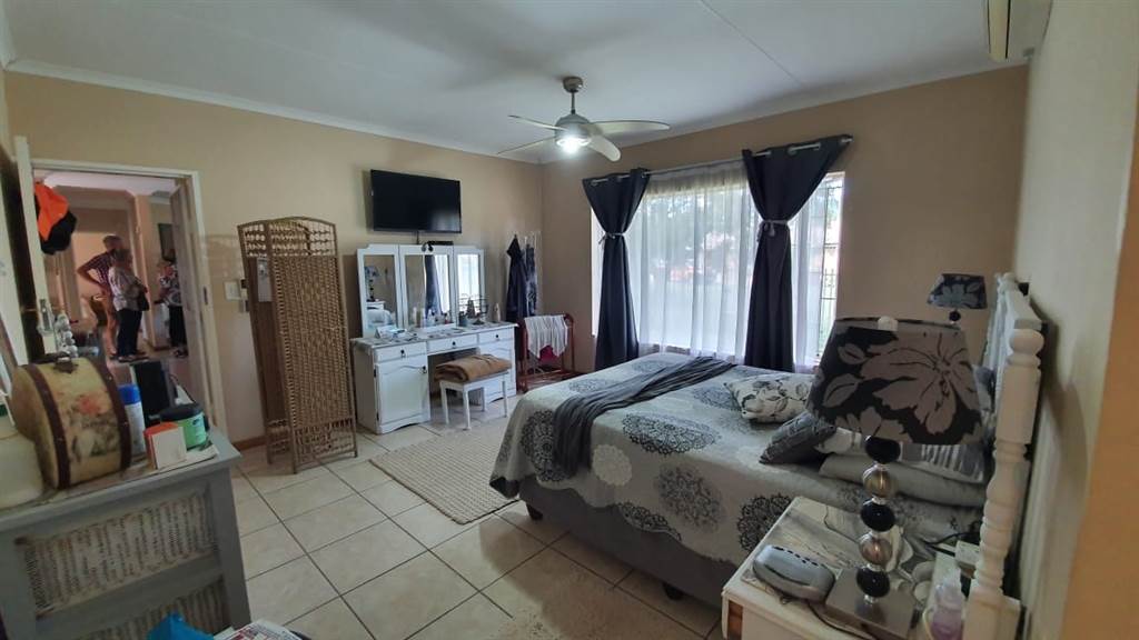 3 Bed Townhouse in Bela-Bela (Warmbaths) photo number 23