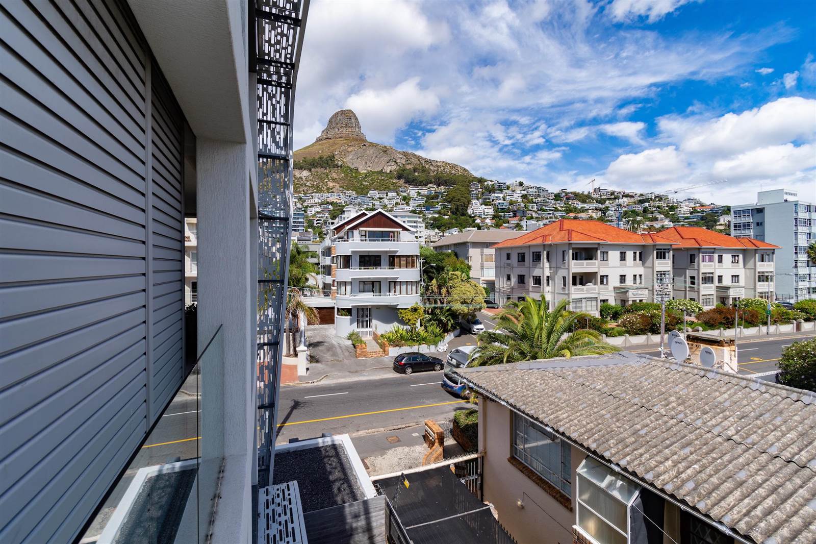 3 Bed Apartment in Bantry Bay photo number 26
