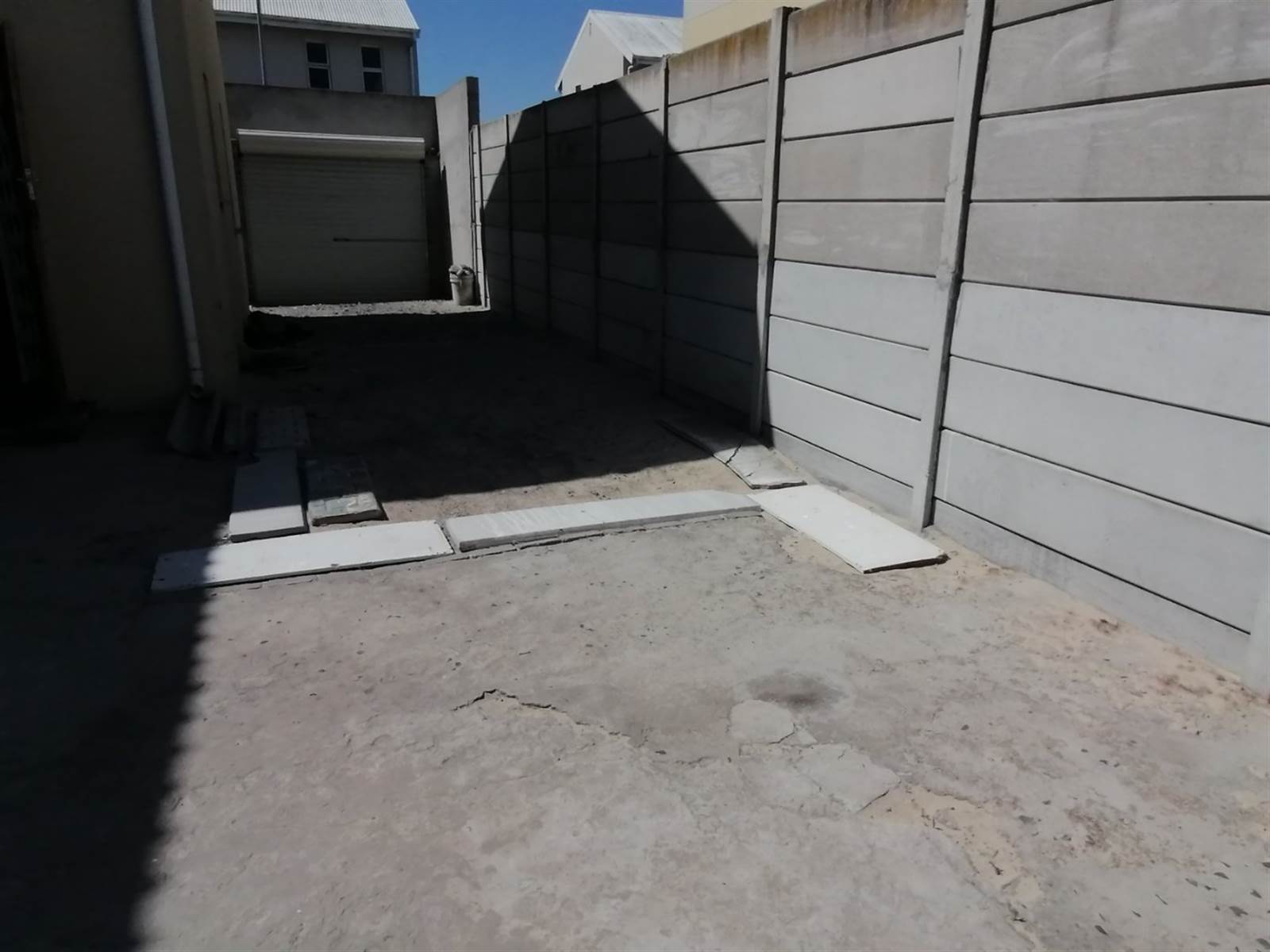 2 Bed House in Mitchells Plain photo number 18