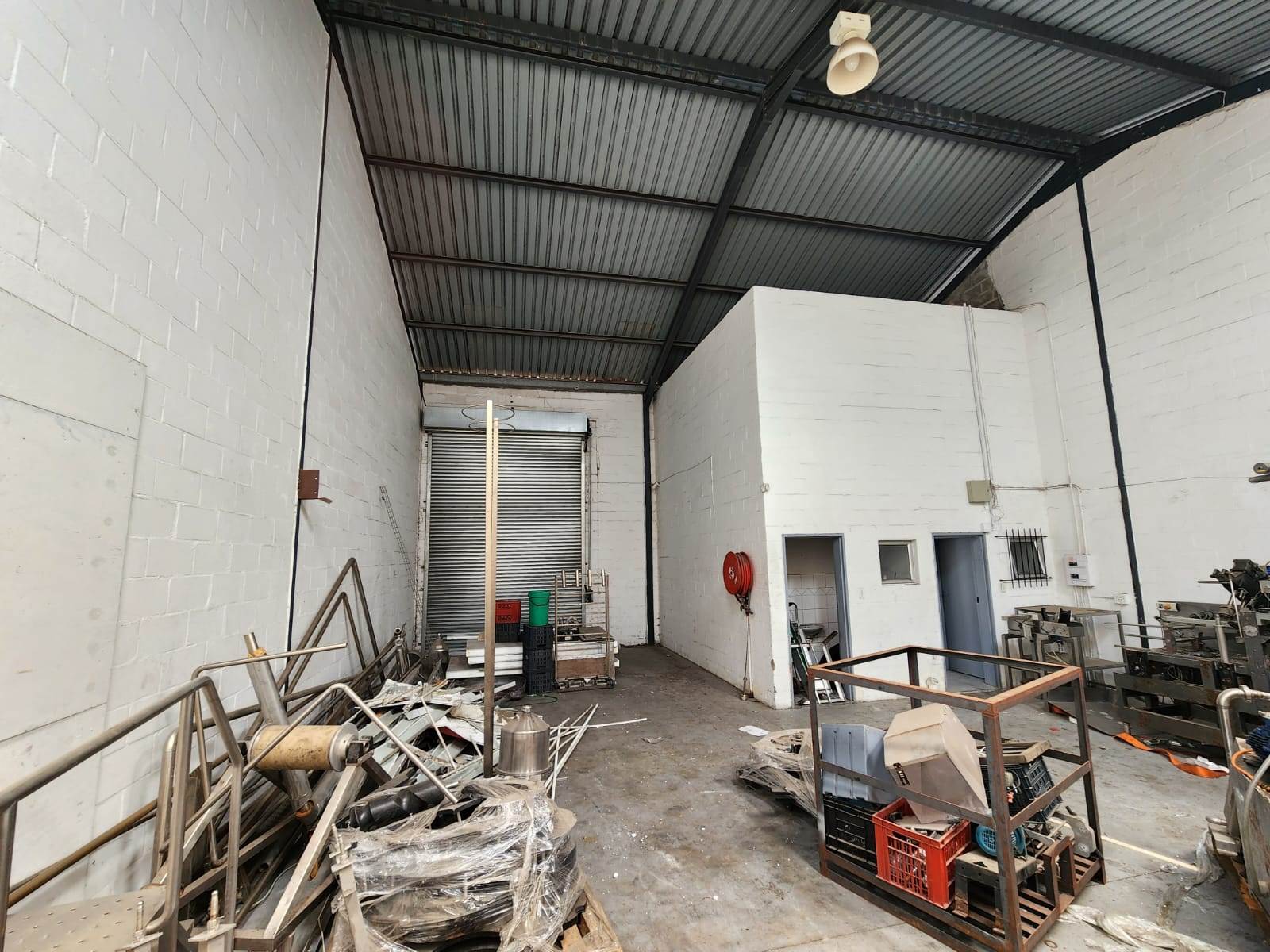 150  m² Industrial space in Killarney Gardens photo number 2