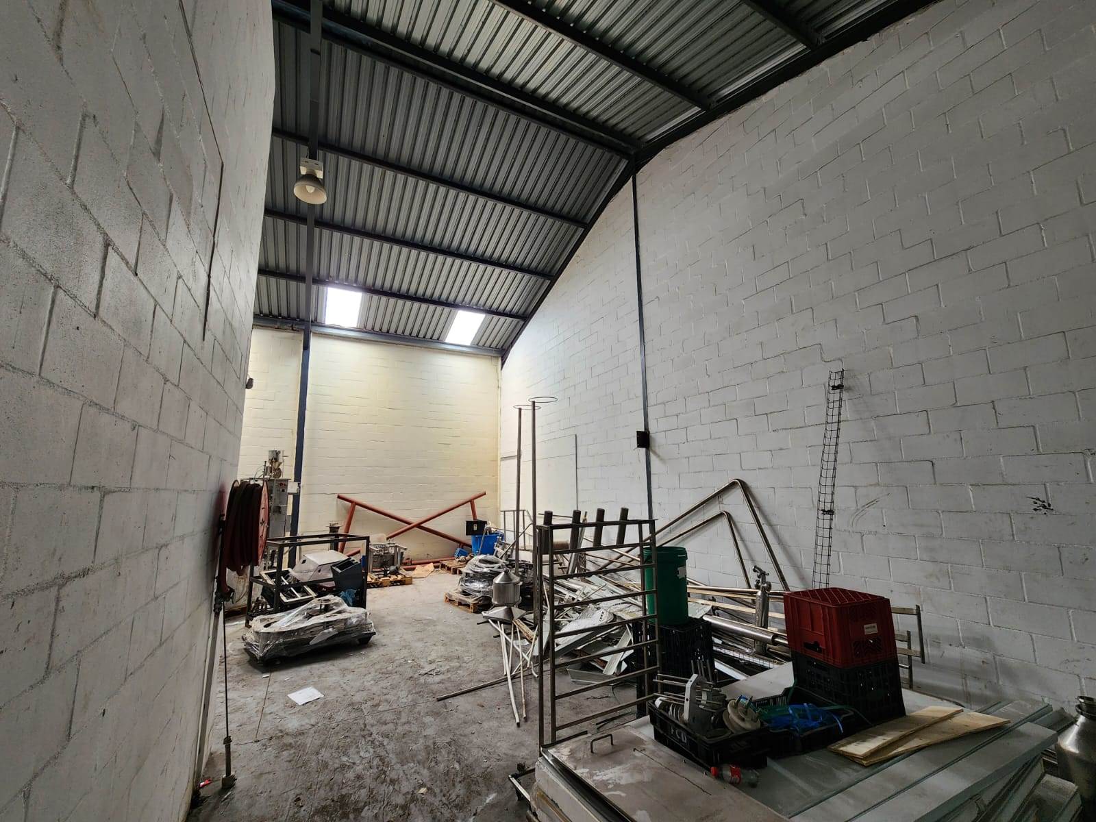 150  m² Industrial space in Killarney Gardens photo number 8