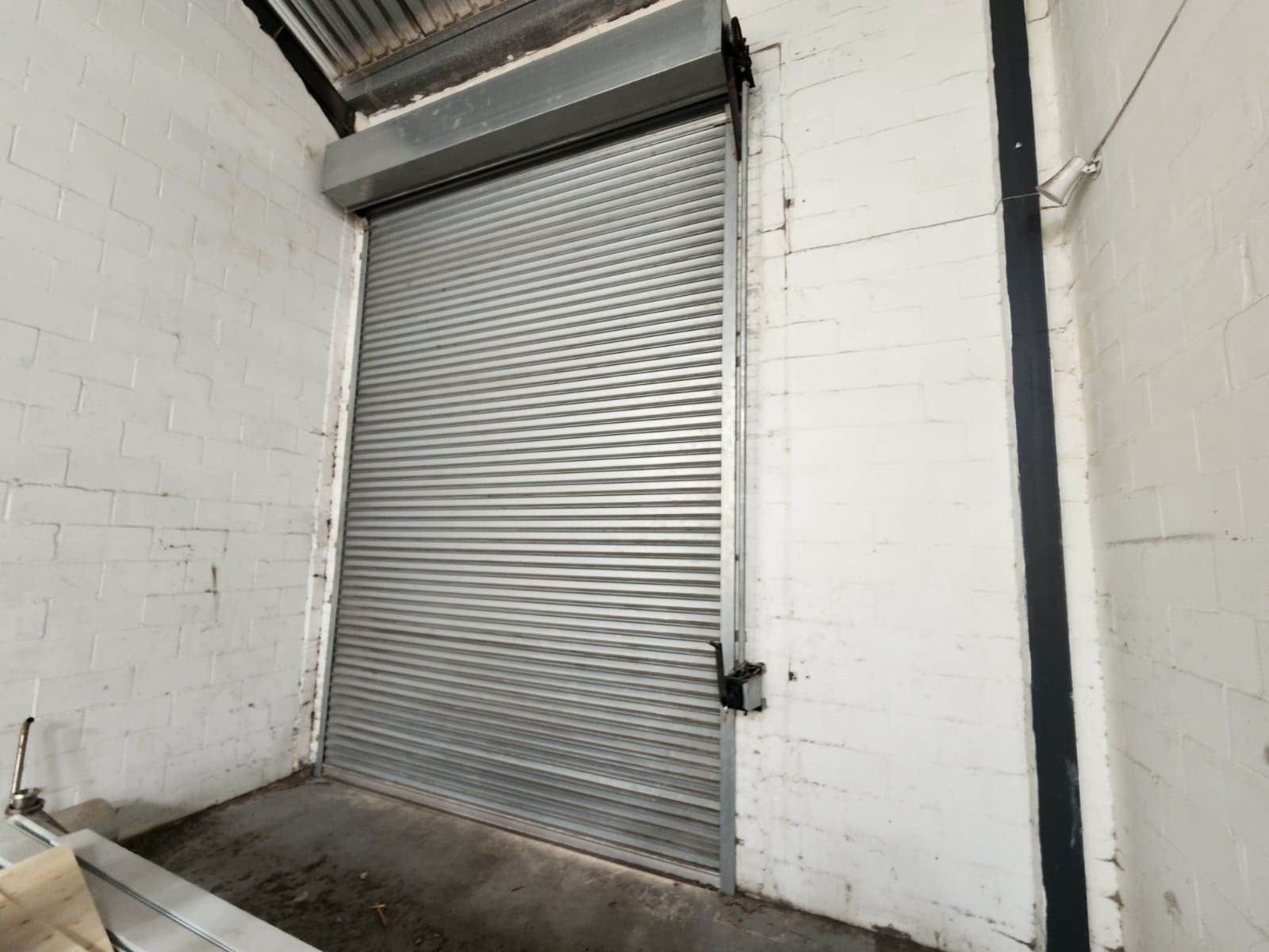 150  m² Industrial space in Killarney Gardens photo number 9