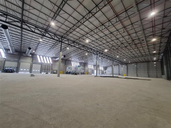 6 110  m² Commercial space