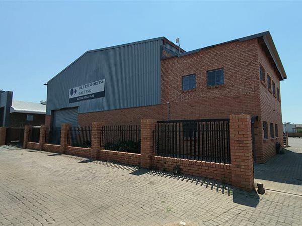 1332  m² Industrial space