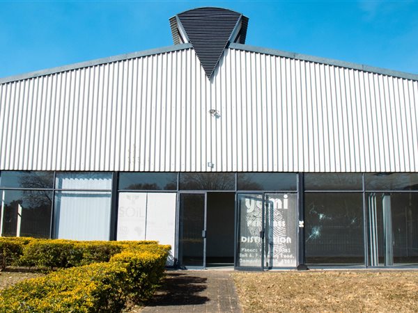 720  m² Industrial space