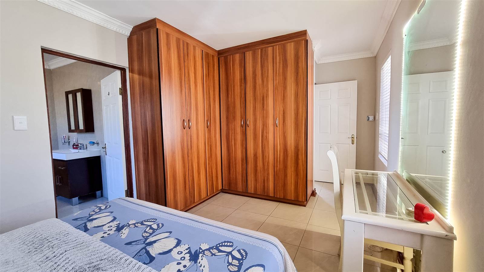 3 Bed Townhouse in Jeffreys Bay photo number 24