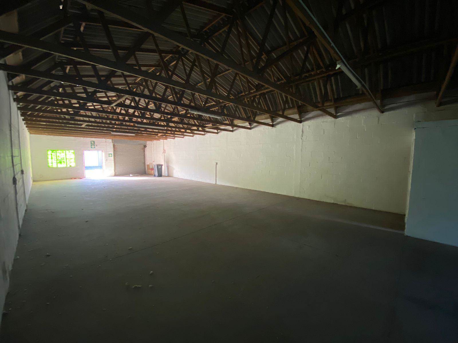 170  m² Industrial space in Athlone photo number 4