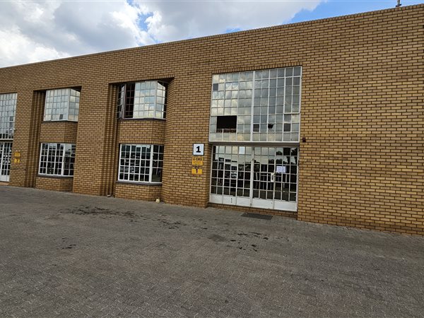 282  m² Industrial space