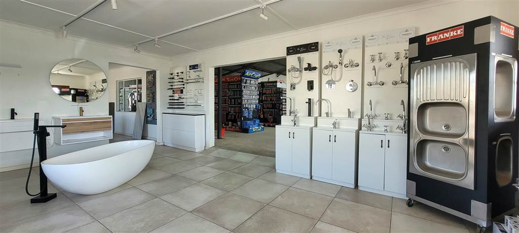 667  m² Industrial space in Swellendam photo number 5