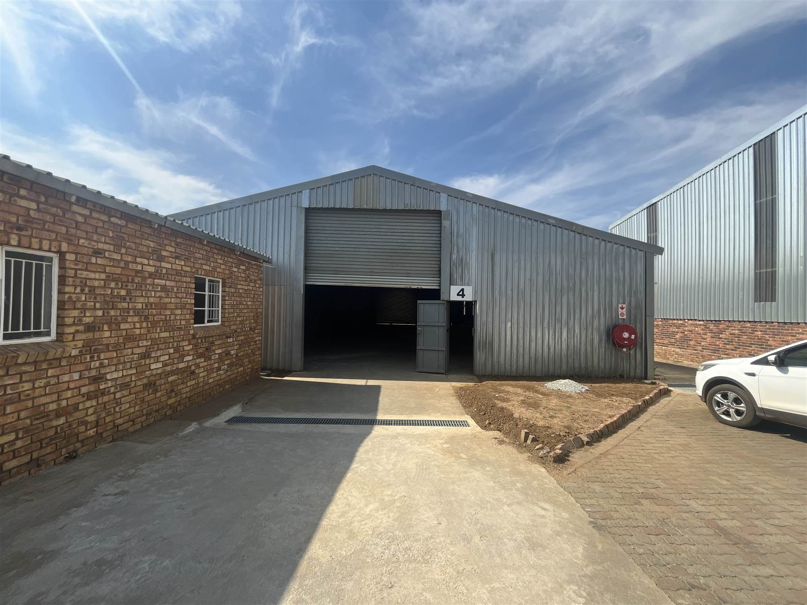 450  m² Commercial space in Pomona photo number 8