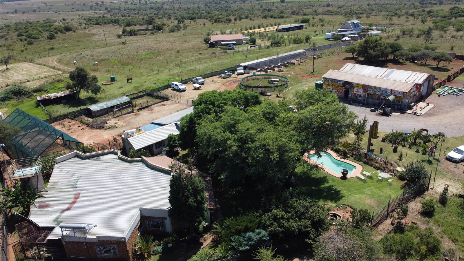 6.7 ha Smallholding in Kleinfontein photo number 5