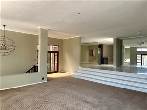 3 Bed Townhouse in Baileys Muckleneuk