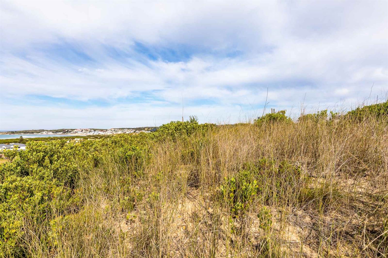 408 m² Land available in Stilbaai photo number 12