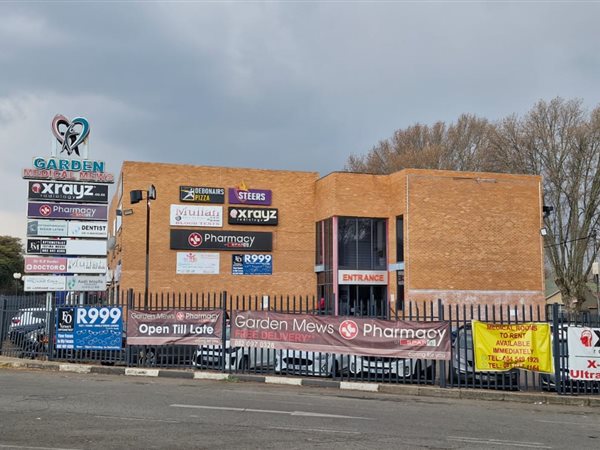 48  m² Commercial space