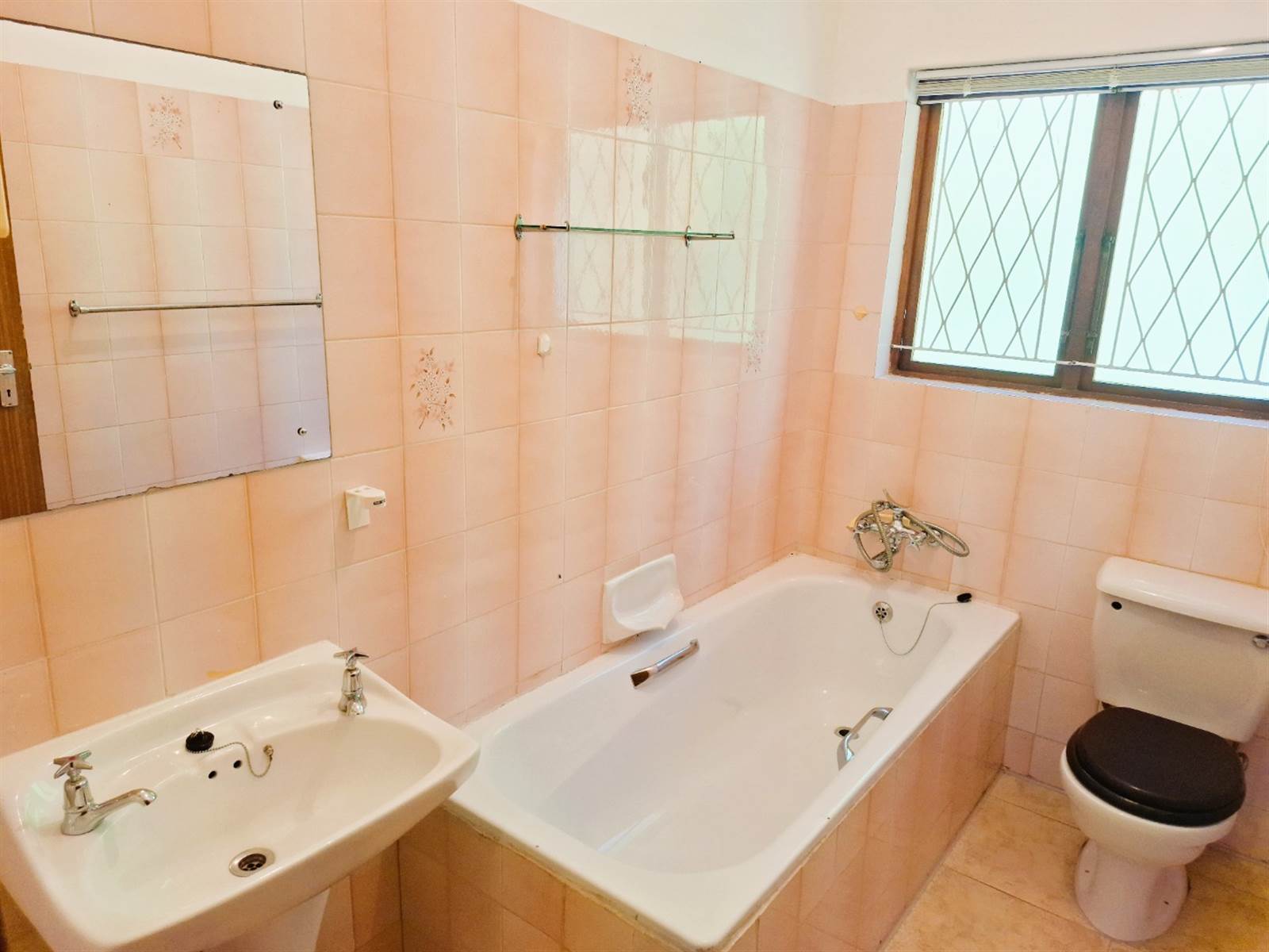 3 Bed Townhouse in Anerley photo number 22
