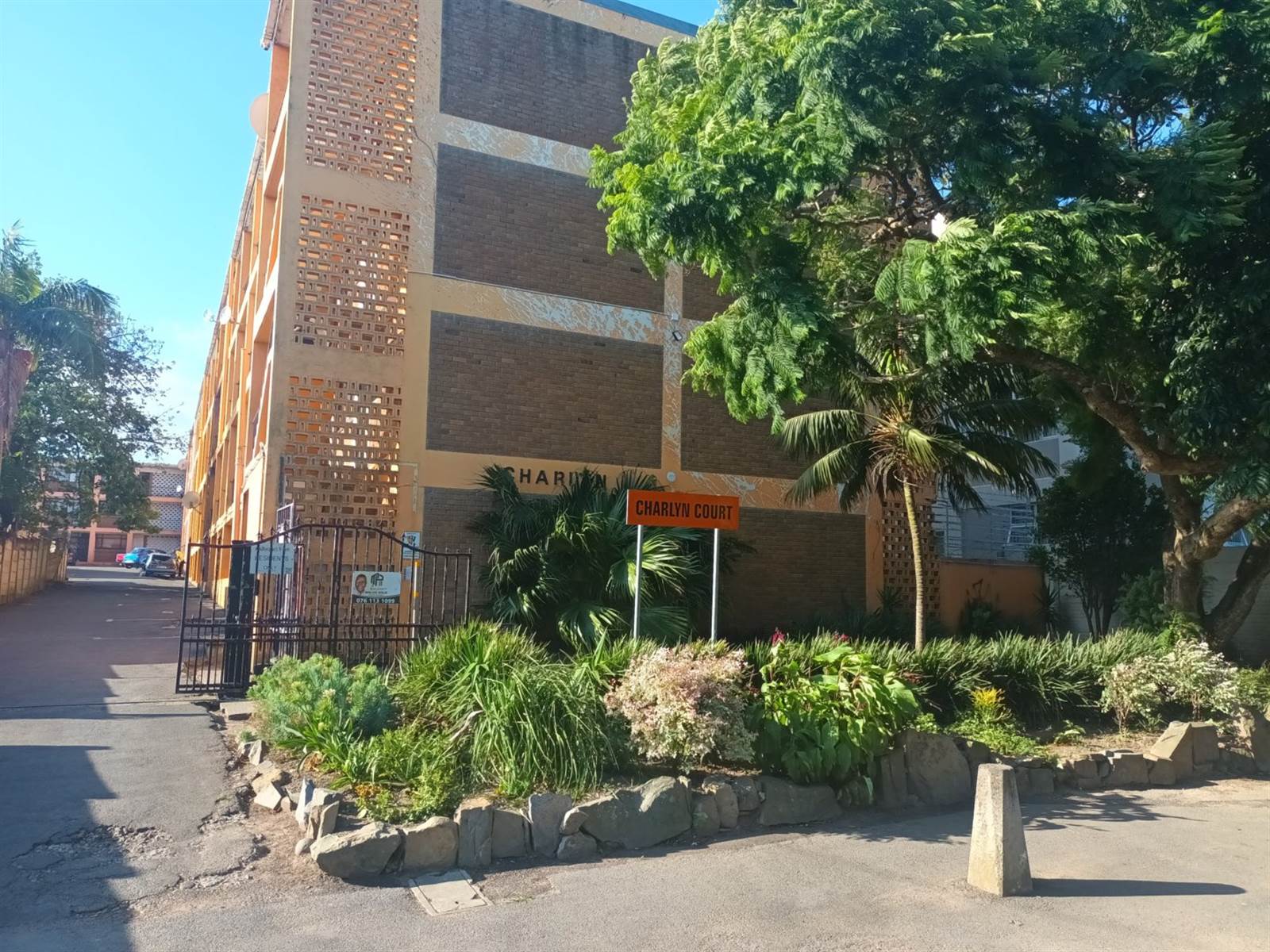 2 Bed Apartment in Southernwood photo number 1